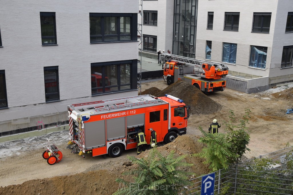 Fassadenfeuer Baustelle Koeln Kalk Dillenburgerstr P41.JPG - Miklos Laubert